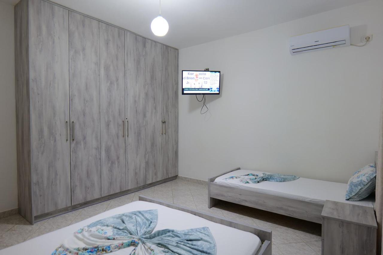 Hotel Panorama Piqeras Zewnętrze zdjęcie