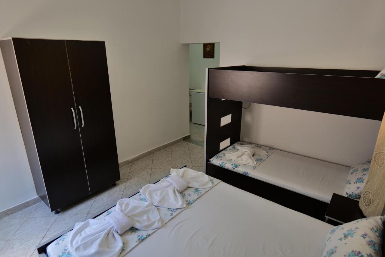 Hotel Panorama Piqeras Zewnętrze zdjęcie