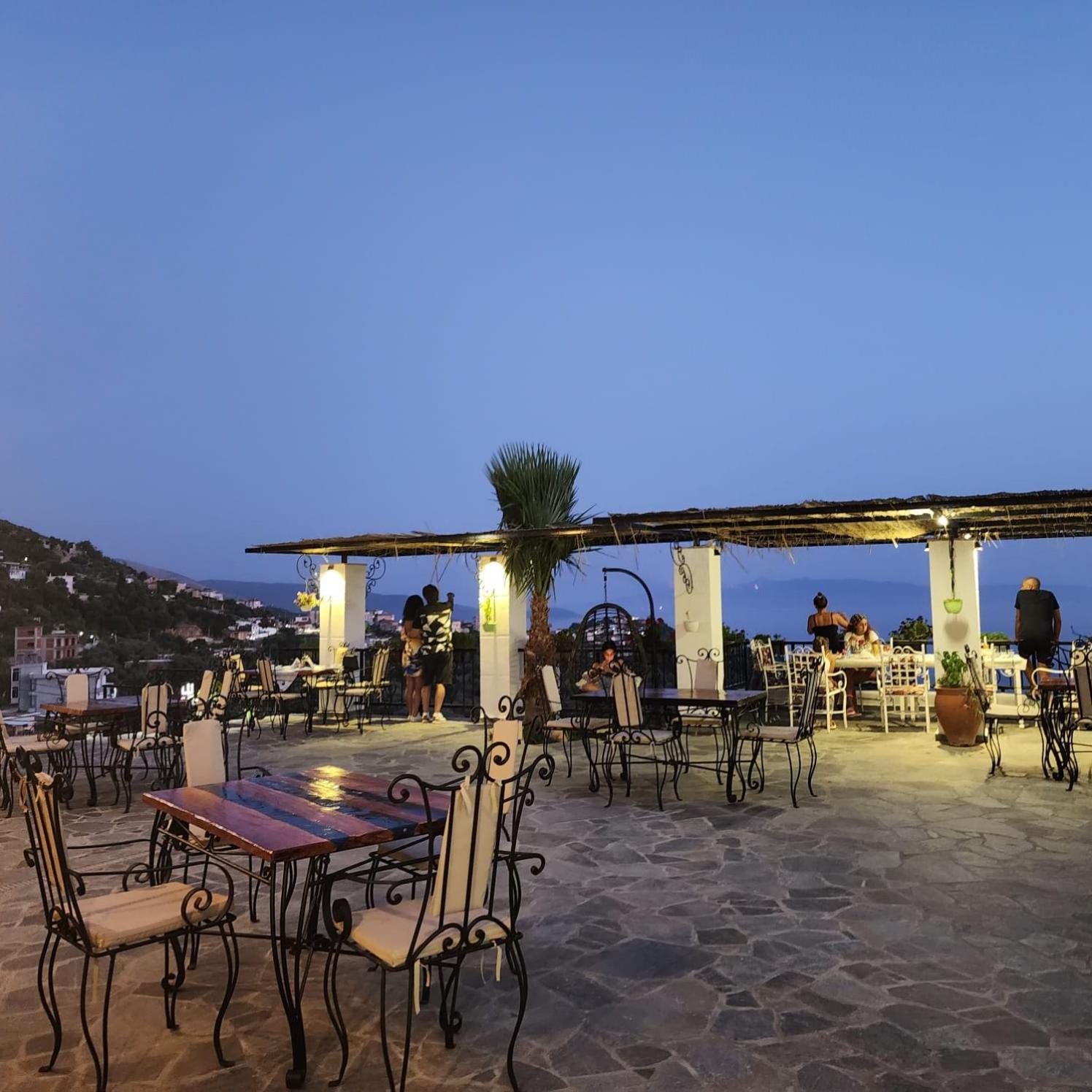 Hotel Panorama Piqeras Zewnętrze zdjęcie