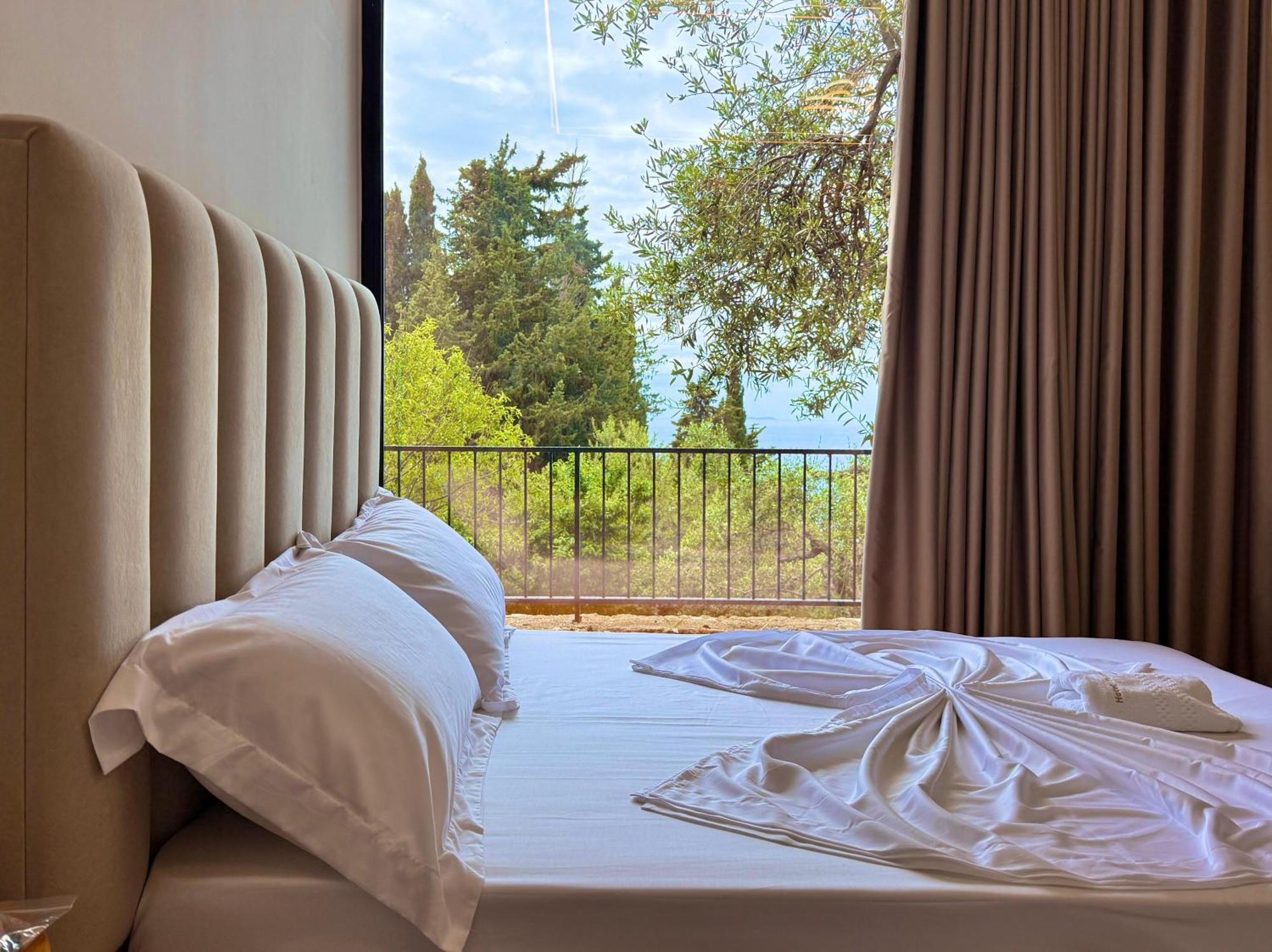 Hotel Panorama Piqeras Zewnętrze zdjęcie